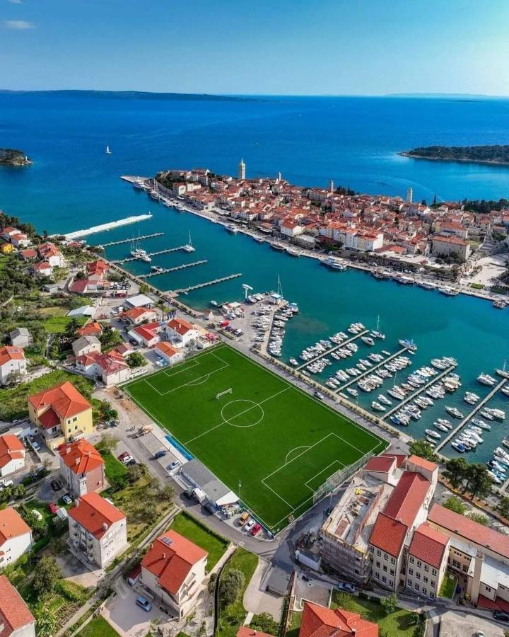 Kuca Carmen Hotel Rab Town Luaran gambar