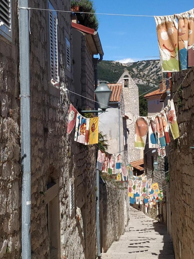 Kuca Carmen Hotel Rab Town Luaran gambar