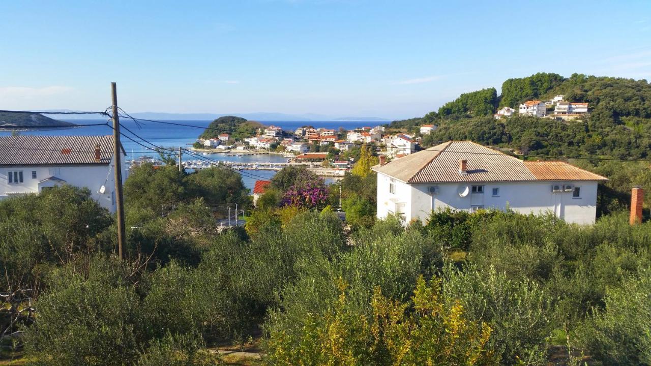 Kuca Carmen Hotel Rab Town Luaran gambar